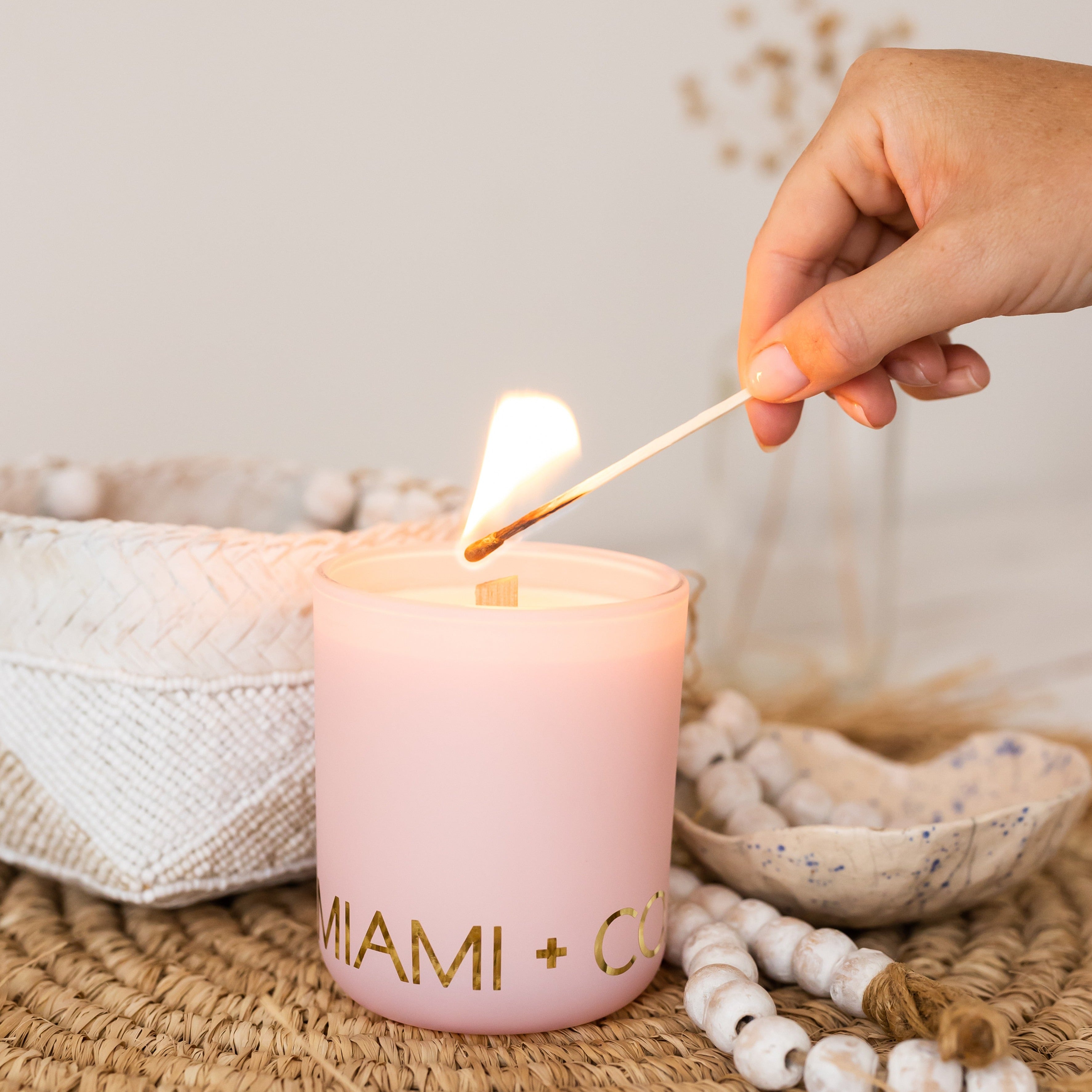 Vizcaya Rose - Large Candle